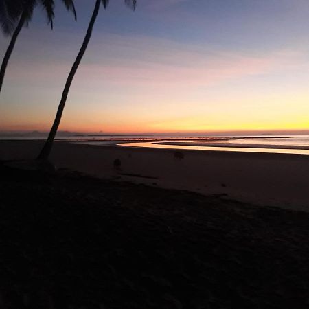 Peace & Love Beach Club Roxas  Bagian luar foto