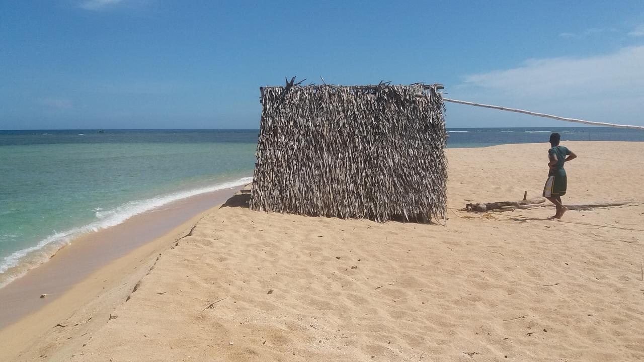 Peace & Love Beach Club Roxas  Bagian luar foto