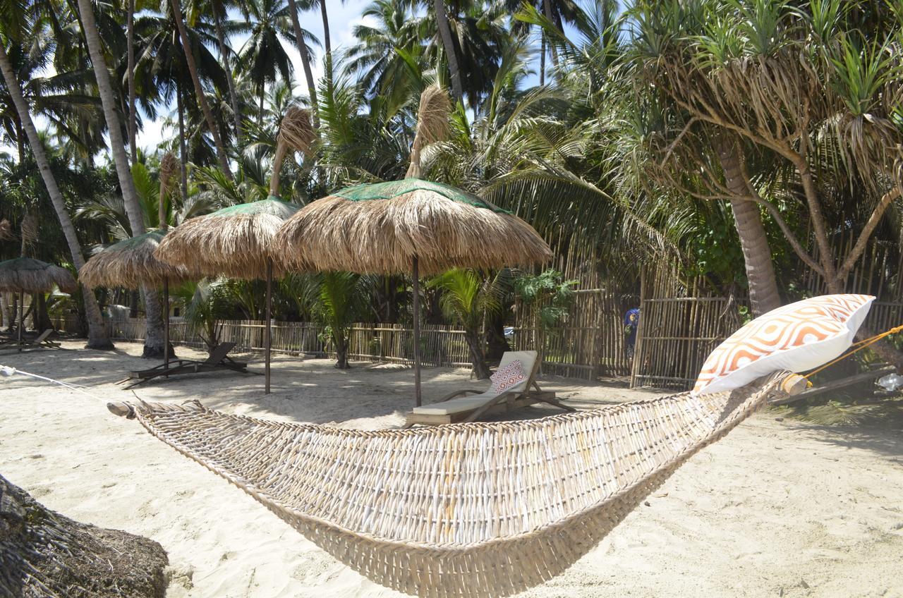 Peace & Love Beach Club Roxas  Bagian luar foto