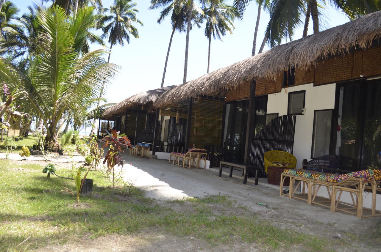 Peace & Love Beach Club Roxas  Bagian luar foto