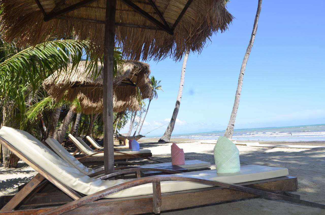 Peace & Love Beach Club Roxas  Bagian luar foto