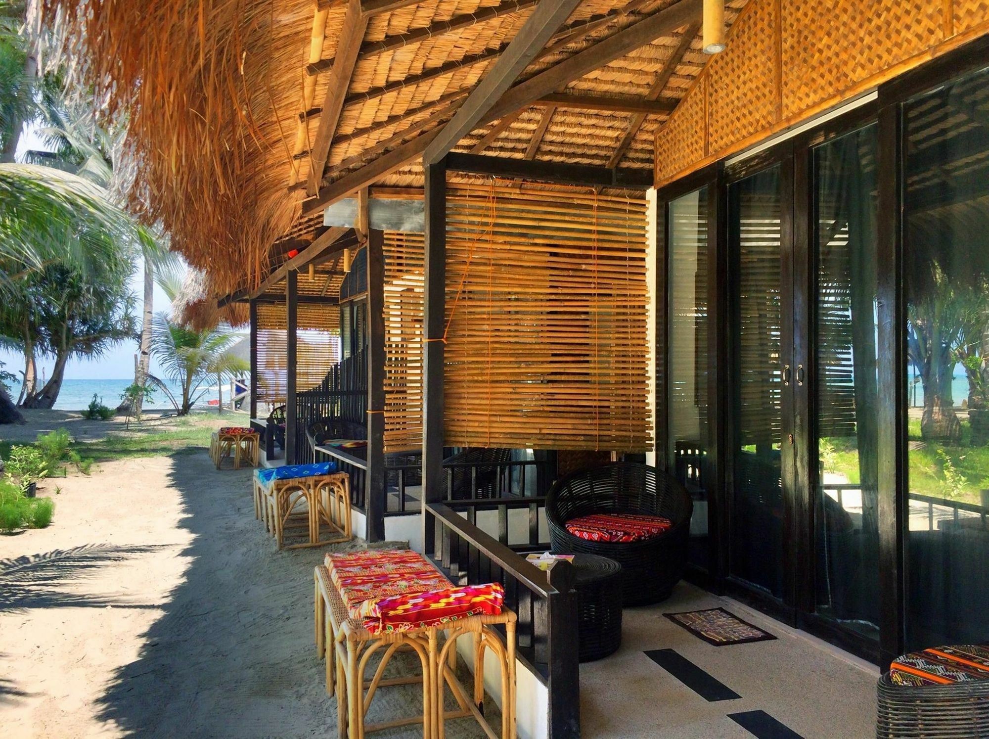 Peace & Love Beach Club Roxas  Bagian luar foto