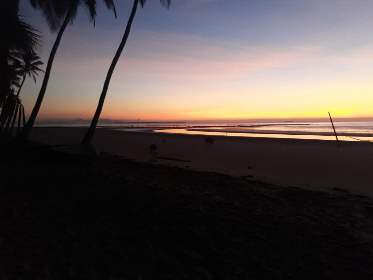 Peace & Love Beach Club Roxas  Bagian luar foto