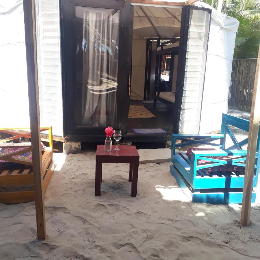 Peace & Love Beach Club Roxas  Bagian luar foto